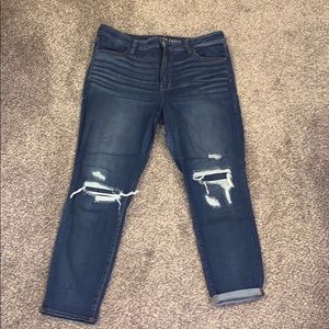 dark wash jeans